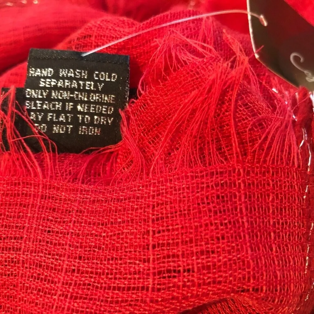 (NWT) Cejon Women's Red Lurex Check Scarf/Wrap ONE SIZE